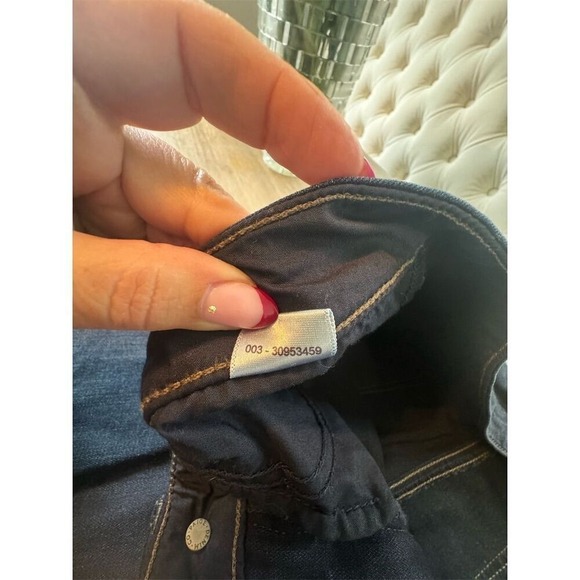 Paige Women's Skyline Skinny Jeans Size 32 Dark Wash Blue Denim - Picture 5 of 11